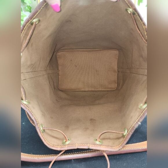 Authentic Louis Vuitton Monogram Noe Drawstring Bag W/ COA and Dust Bag - Picture 13 of 16